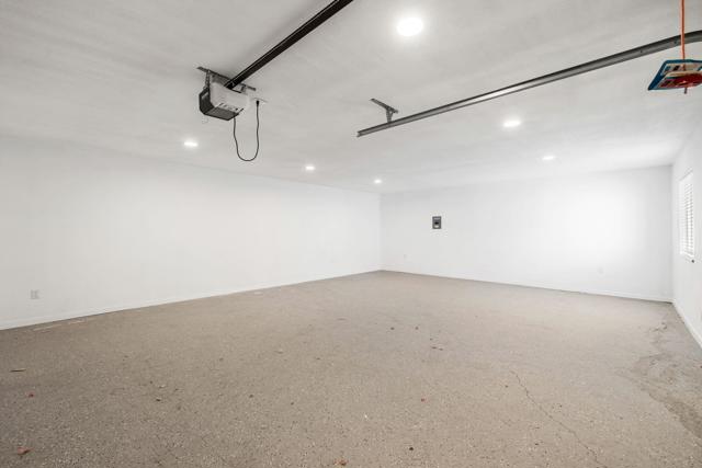 Image 38 of 76 For 51480 Avenida Obregon  B