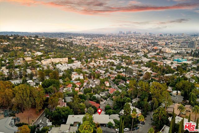 6190 Temple Hill Drive, Los Angeles CA: https://media.crmls.org/mediaz/1d2e99e1-e8bd-4556-b8ed-23bb691c67fe.jpg