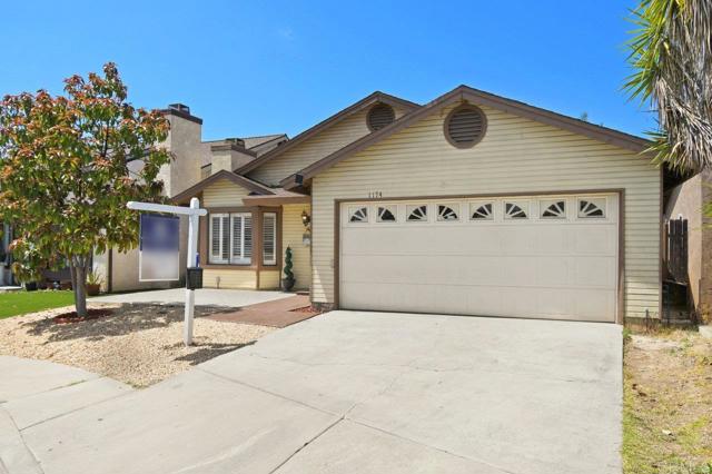 1174 Camino Donaire, San Diego CA: https://media.crmls.org/mediaz/1d308948-f5cc-42f0-95d9-7b7fade5d09d.jpg