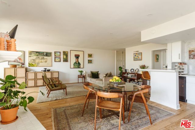 8401 Fountain Avenue, 4 photo 8