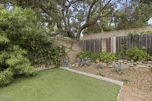 311 w W Summer Street, Ojai CA: https://media.crmls.org/mediaz/1d3107c3-14ed-4185-823a-c1f4fafa7bcb.jpg