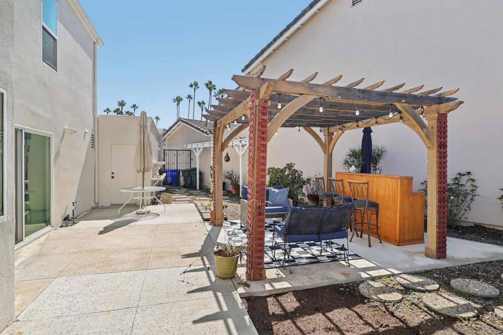 MLS #250039467SD image #17