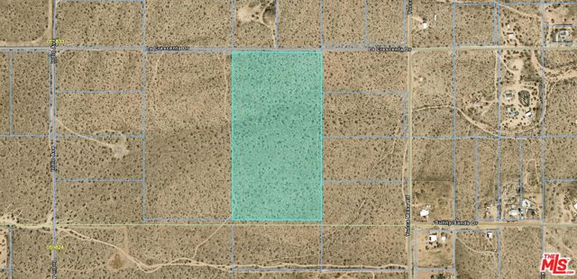 0 La Crescenta Drive, Yucca Valley CA: https://media.crmls.org/mediaz/1d332ae7-2b42-4a2a-87c7-408532da4875.jpg