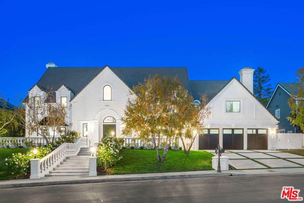 4608 Westchester Drive