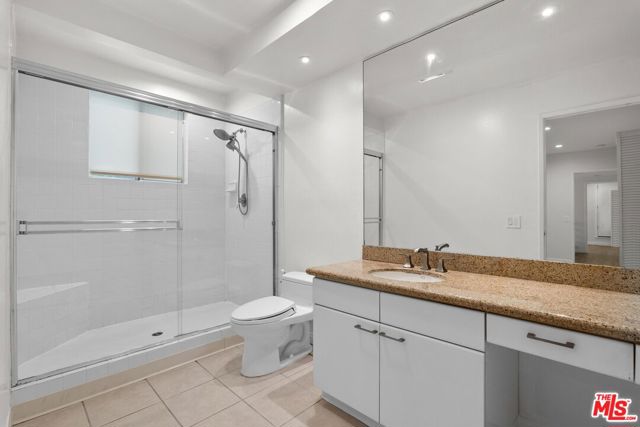 1617 S Beverly Glen Boulevard, Los Angeles CA: https://media.crmls.org/mediaz/1d3602f1-36e8-4c88-b9f2-e7ada2b945df.jpg