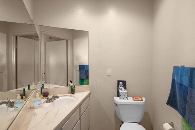3252 Via Marin, La Jolla CA: https://media.crmls.org/mediaz/1d36eec9-5030-4797-bc1f-6f9567b7c4ae.jpg