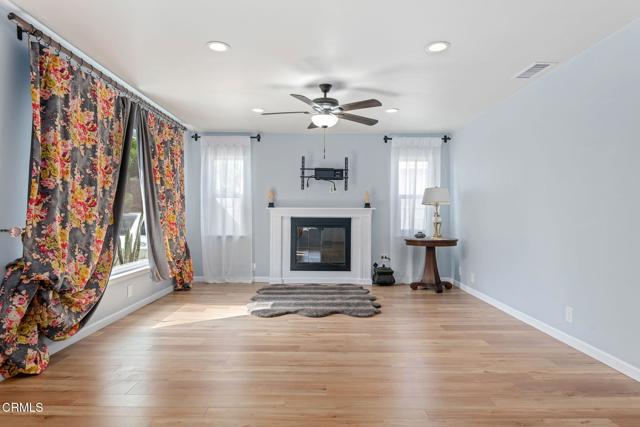 Detail Gallery Image 5 of 36 For 2701 Barry St, Camarillo,  CA 93010 - – Beds | – Baths