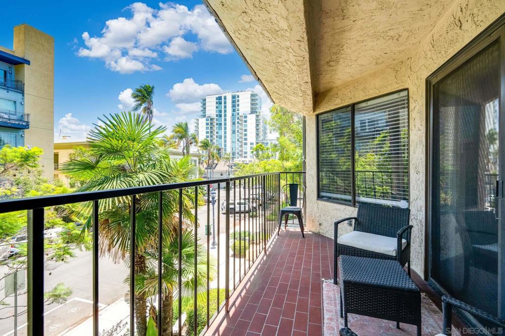 1650 8th Ave #213