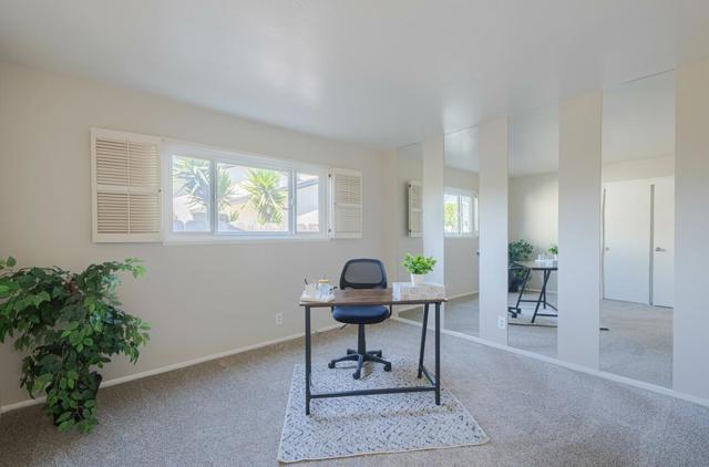 1244 La Mirada Drive, Salinas CA: https://media.crmls.org/mediaz/1d3ad4c3-297d-42c4-9ad5-a0058e8a2204.jpg