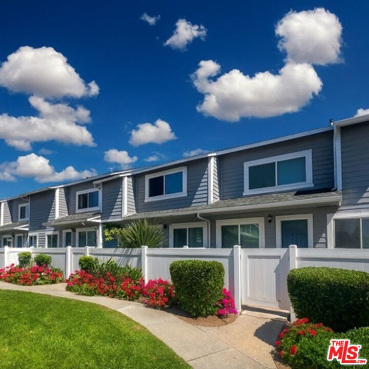 1930 W College Avenue