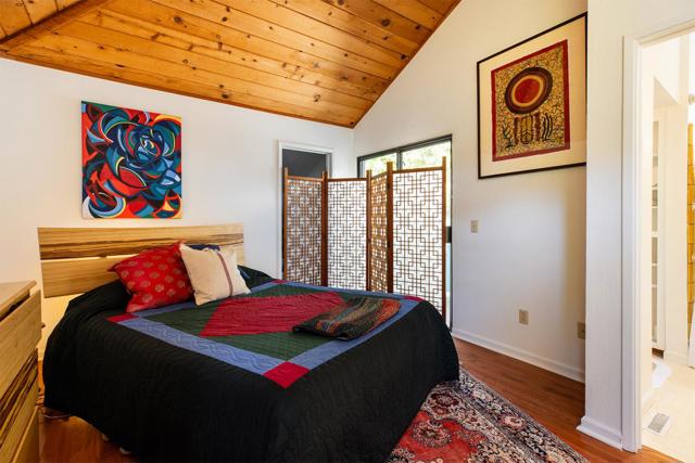 449 High Street, Santa Cruz CA: https://media.crmls.org/mediaz/1d3c4166-5251-4437-bd1c-fbbfe69fb343.jpg