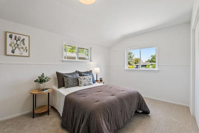 3520 Greer Road, Palo Alto CA: https://media.crmls.org/mediaz/1d3d768a-e3db-403e-91f5-00a2e68fdc83.jpg