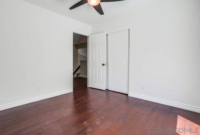 12709 Treeridge Ter, Poway CA: https://media.crmls.org/mediaz/1d3dab97-25e2-43c3-8095-05a98f543541.jpg