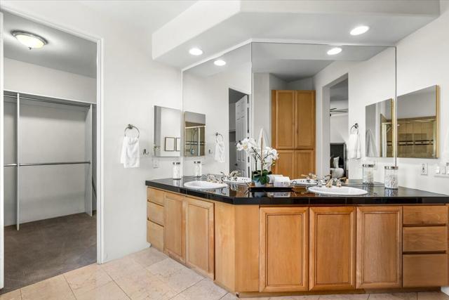 78999 Breckenridge Drive, La Quinta CA: https://media.crmls.org/mediaz/1d3fda85-90cc-43f0-b7e4-44b205f25768.jpg