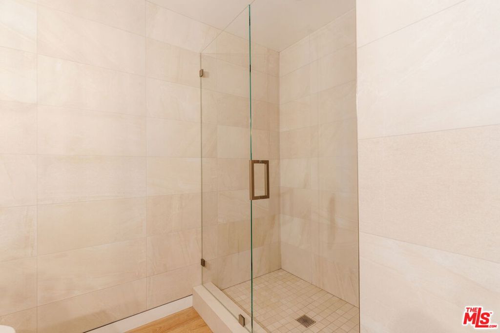 MLS #26875921 image #28