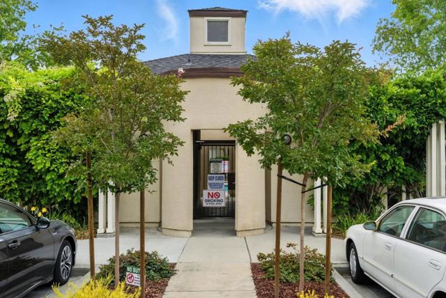 634 Celebration Court, San Jose CA: https://media.crmls.org/mediaz/1d41a083-0e36-4e98-8cb2-477e98797909.jpg