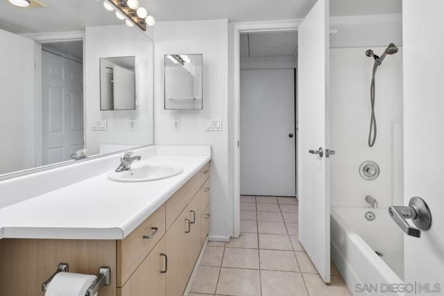1270 Cleveland Ave, San Diego CA: https://media.crmls.org/mediaz/1d41ba7c-1810-479c-95de-c8a5aedfd562.jpg