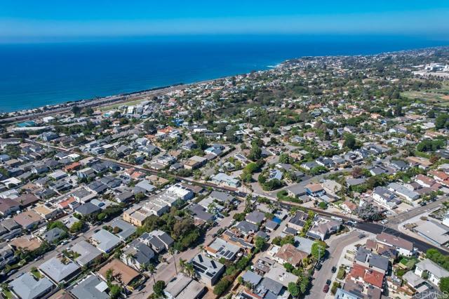 Detail Gallery Image 43 of 68 For 2034 36 Mackinnon Ave, Cardiff By The Sea,  CA 92007 - 5 Beds | 4 Baths