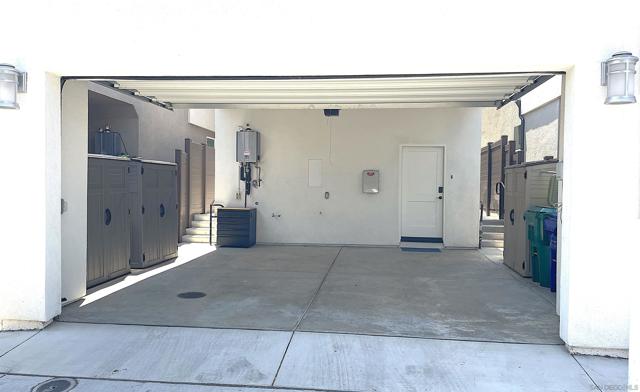 3979 Shasta St, San Diego CA: https://media.crmls.org/mediaz/1d4278c4-a214-4d36-8732-be1b9ffeb5b8.jpg
