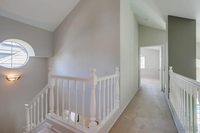 14811 Summerbreeze Way, San Diego CA: https://media.crmls.org/mediaz/1d42d4bf-290b-4348-96c1-ea2e14713cc8.jpg