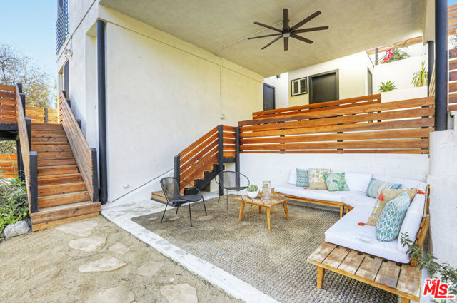 421 Beech Street, Los Angeles CA: https://media.crmls.org/mediaz/1d434397-30d5-4015-9445-aabb4182c258.jpg