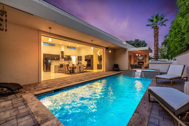 74775 Del Coronado Drive, Palm Desert, CA 92260