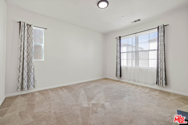 21749 Bene Drive, Santa Clarita CA: https://media.crmls.org/mediaz/1d457fa5-4f67-48d9-97b9-2768faf186dc.jpg