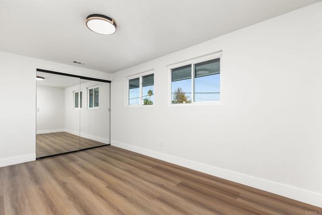 6802 MAURY DR, San Diego CA: https://media.crmls.org/mediaz/1d457fbe-5a28-4043-9a32-820574214443.jpg