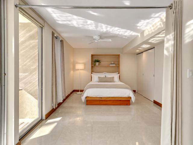 197 W Via Lola #6, Palm Springs, CA 92262