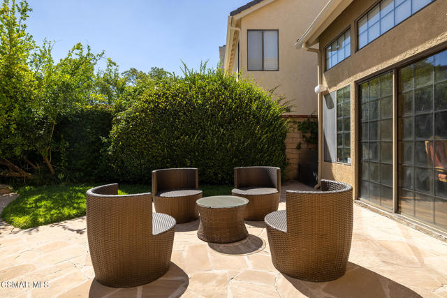 29636 Quail Run Drive, Agoura Hills CA: https://media.crmls.org/mediaz/1d45e1e6-d77e-4417-a266-30181724b951.jpg