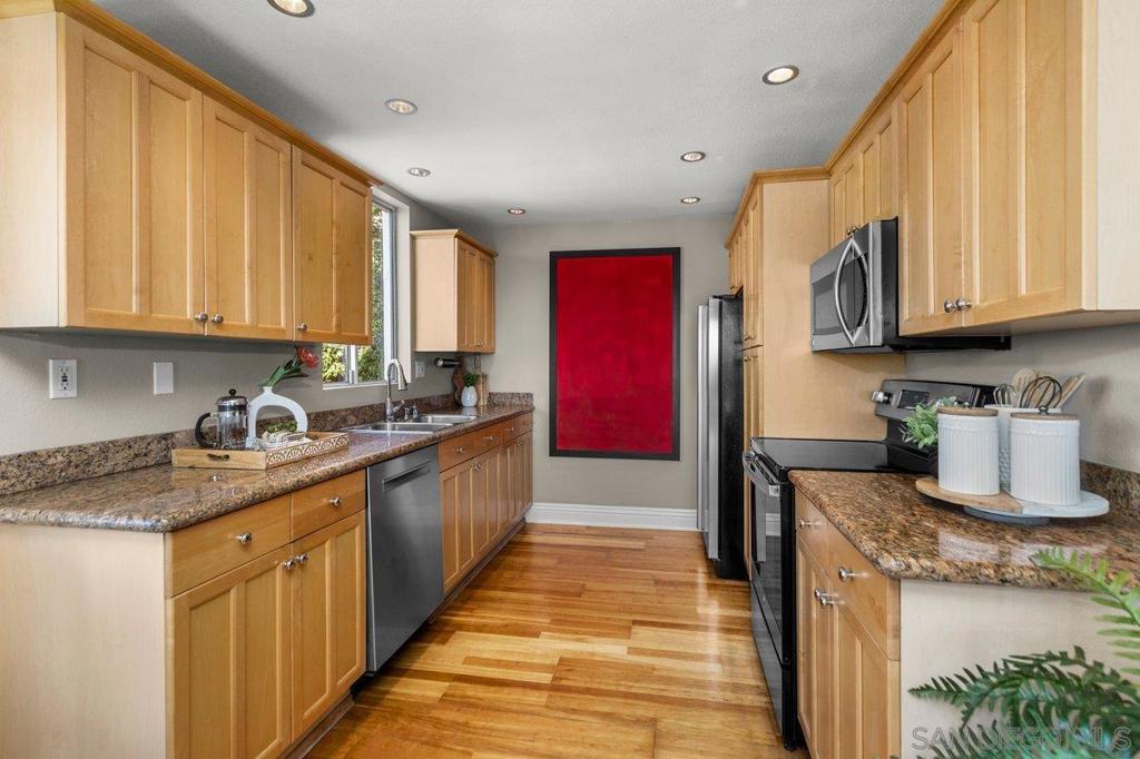 3145 Union Street - photo 11