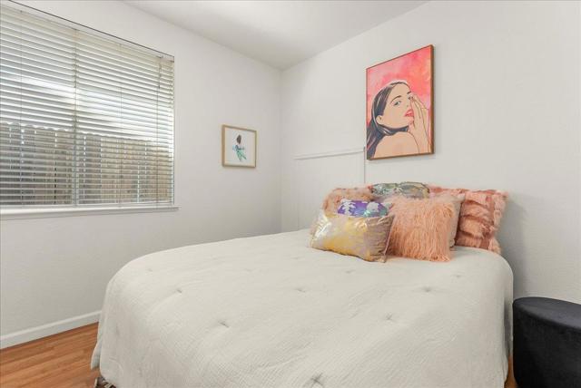 45 Diggins Drive, Folsom CA: https://media.crmls.org/mediaz/1d46a013-0751-4e78-8960-144be47e2a98.jpg