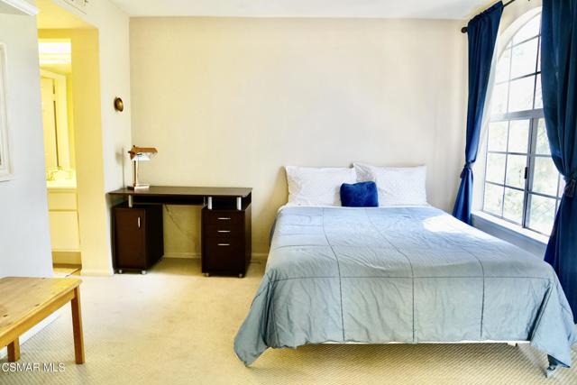 5824 Oak Bend Lane, Oak Park CA: https://media.crmls.org/mediaz/1d4732a6-7256-4cc4-a45b-099e6d7e62db.jpg