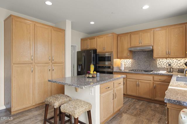 371 Huerta Street, Oxnard CA: https://media.crmls.org/mediaz/1d4740ad-fc4d-4f66-bebf-a5acb8fb4bbd.jpg
