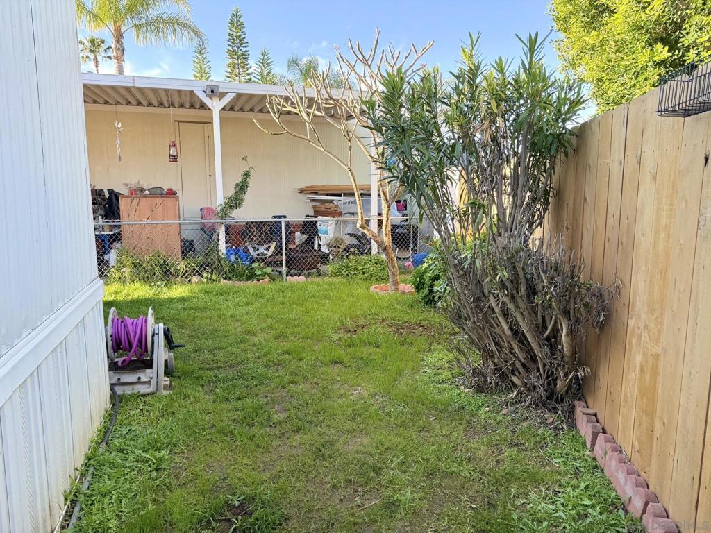 6460 Convoy Ct - photo 19