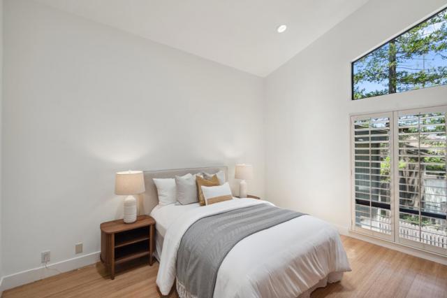 50 Bear Paw, Portola Valley CA: https://media.crmls.org/mediaz/1d47b6a2-e5cb-4d39-a815-b1357c11bafd.jpg