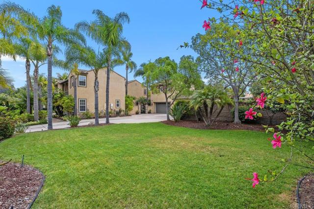 648 California Oak Drive, Vista CA: https://media.crmls.org/mediaz/1d494c58-ff64-4417-9439-eb171e40063a.jpg