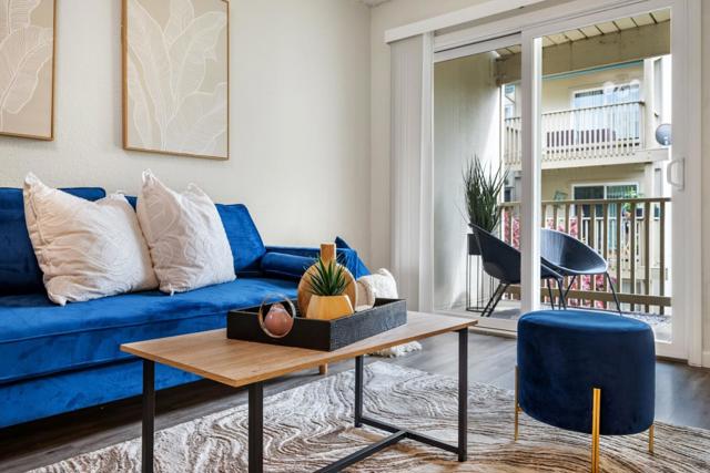 368 Imperial Way, Daly City CA: https://media.crmls.org/mediaz/1d4b7316-2e59-438b-9280-2f4633ad755f.jpg