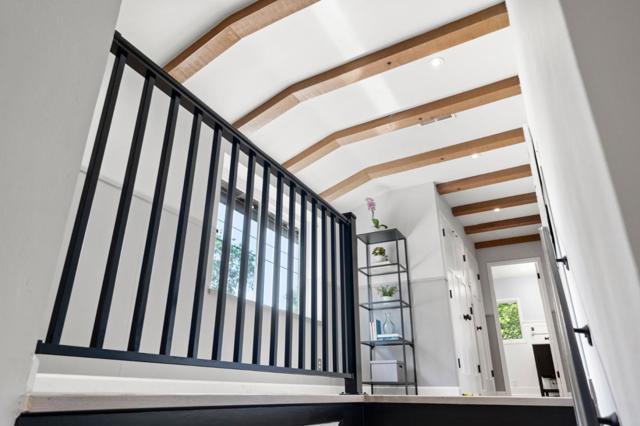 1670 Whitham Avenue, Los Altos CA: https://media.crmls.org/mediaz/1d4d02dc-8320-45ed-a0fc-208202b374e5.jpg