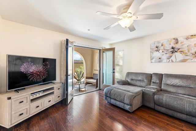 158 Paseo Bravo, Palm Desert CA: https://media.crmls.org/mediaz/1d4e577a-05b8-4280-acfc-10d33e2d068d.jpg