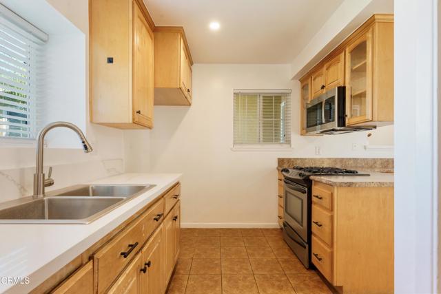 Detail Gallery Image 9 of 22 For 10420 Adel Way, Whittier,  CA 90604 - 4 Beds | 2 Baths