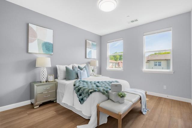 589 Santa Rosalia Terrace, Sunnyvale CA: https://media.crmls.org/mediaz/1d504a10-dde6-4af5-934b-f2e1c14ddcf9.jpg