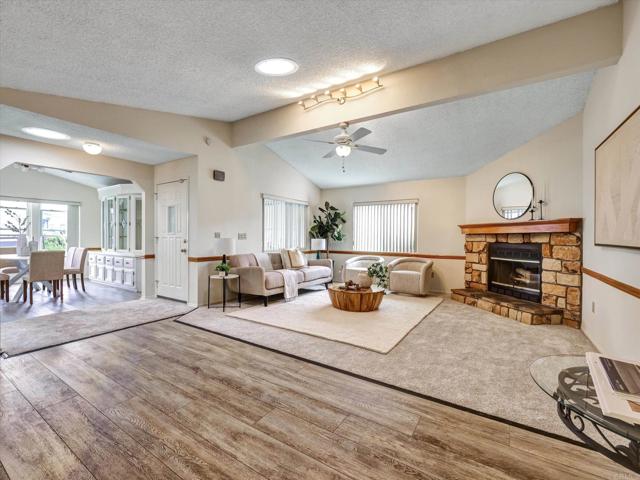 3462 Don Jose Drive, Carlsbad CA: https://media.crmls.org/mediaz/1d50a47f-cd8c-455b-a386-cc38b5b6800a.jpg