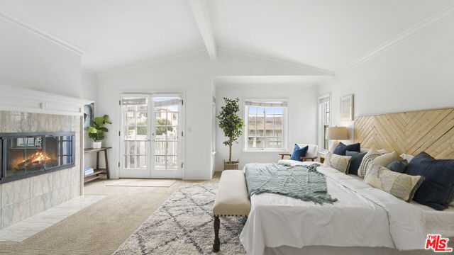 441 HOLLOWELL Avenue, Hermosa Beach, California 90254, 4 Bedrooms Bedrooms, ,2 BathroomsBathrooms,Residential,Sold,HOLLOWELL,22165653