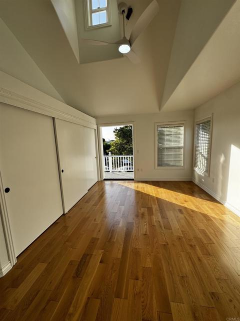 Detail Gallery Image 16 of 23 For 417 D Ave, Coronado,  CA 92118 - 2 Beds | 2/1 Baths