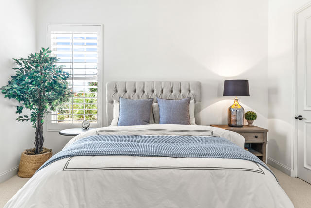 76158 Via Montelena, Indian Wells CA: https://media.crmls.org/mediaz/1d55776e-e3bc-4580-9b66-7d52c9ba52a7.jpg