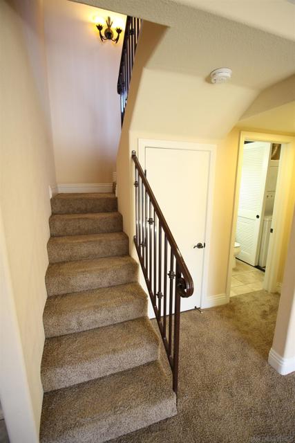 3955 Nobel Dr, San Diego CA: https://media.crmls.org/mediaz/1d55ba6a-d46a-458b-aae9-74deeb4872cd.jpg
