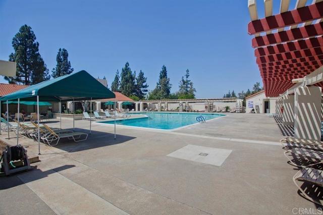 Detail Gallery Image 30 of 35 For 13336 Corte De Comares, Rancho Bernardo (San Diego),  CA 92128 - 3 Beds | 2 Baths