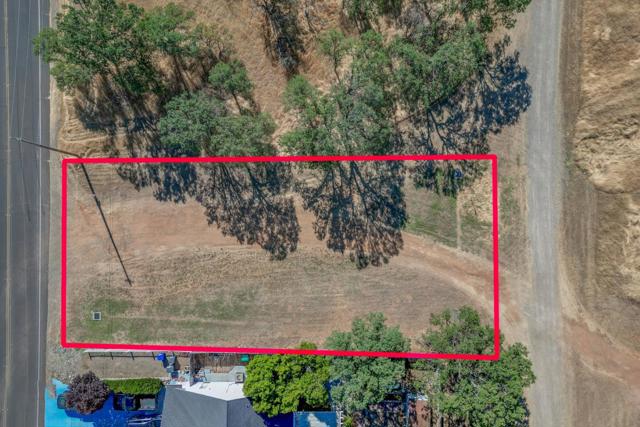 19709 Sweet Brier Place,  CA: https://media.crmls.org/mediaz/1d56d893-a200-40d9-bbff-297c62db272c.jpg