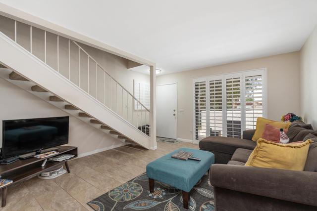 34324 Laura Way, Rancho Mirage CA: https://media.crmls.org/mediaz/1d5747cb-5df5-4336-a75f-cbeda45a9b4f.jpg